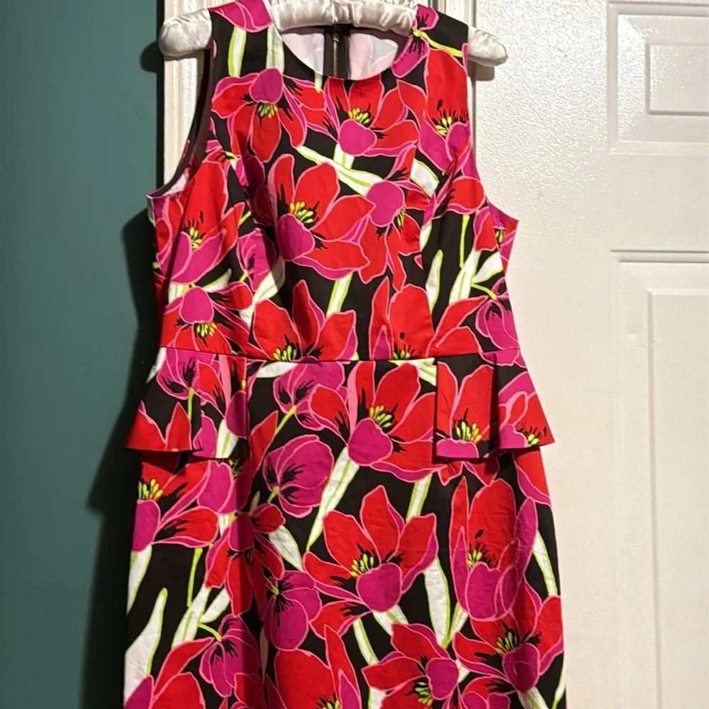 KATE SPADE Sz 14 RIO SLEEVELESS PEPLUM DRESS SHEATH Floral TROPICAL RED/PINK. - Picture 7 of 16